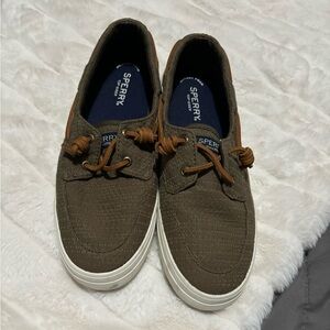 Sperry topsider shoes